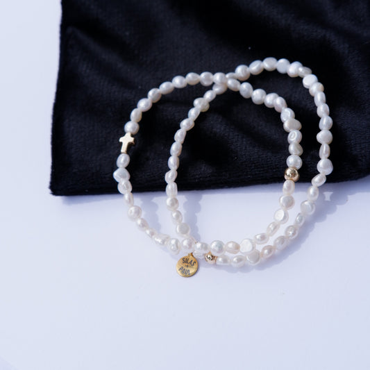 Tiny Pearl Stretch Bracelet Set