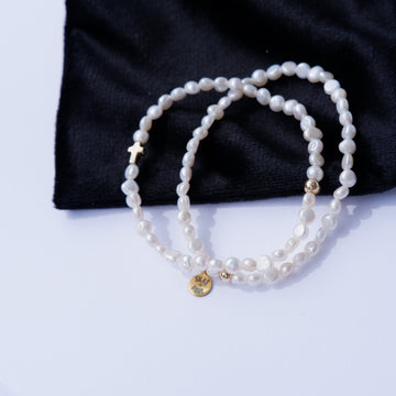 Tiny Pearl Stretch Bracelet Set