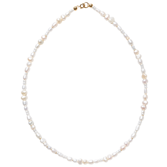 Mixed pearl necklace with transparent background